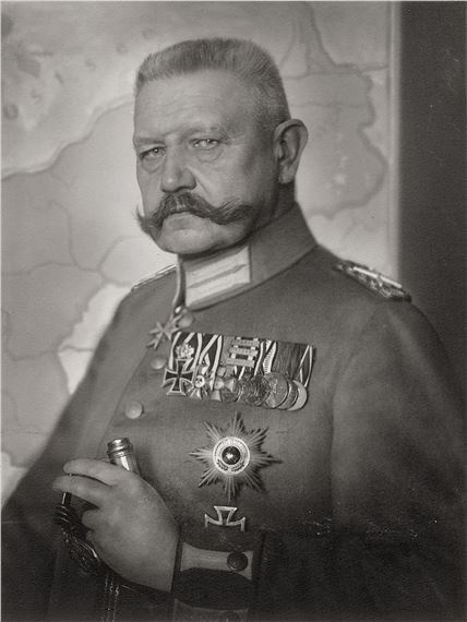 Portrait of Generalfeldmarshall Paul von Hindenburg - Nicola Perscheid