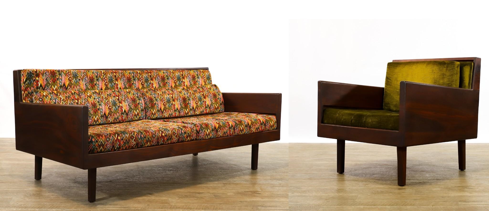 Artwork by Harvey Lowe, Sofa on slightly tapered square legs with multicolored diamond flame upholstered removable seat and back cushions, Made of olive green upholstery