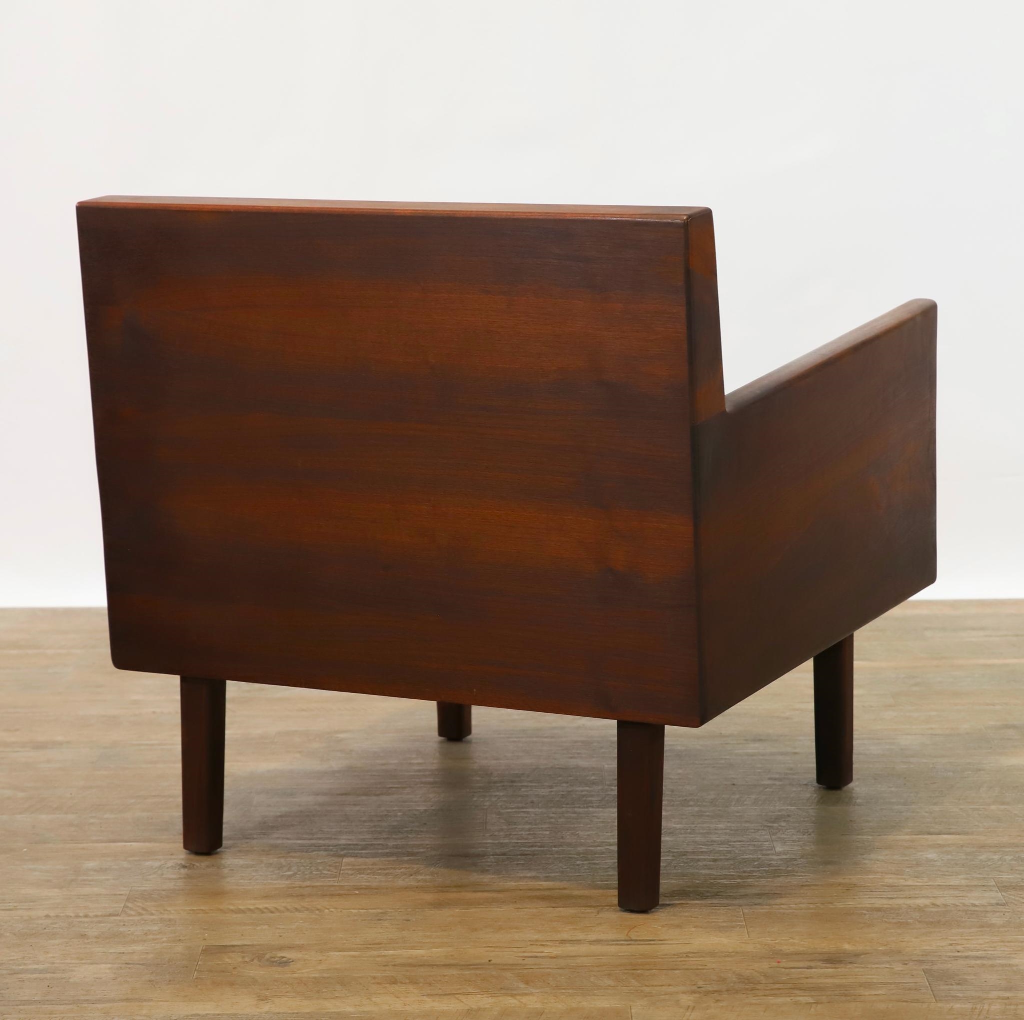 Artwork by Harvey Lowe, Sofa on slightly tapered square legs with multicolored diamond flame upholstered removable seat and back cushions, Made of olive green upholstery