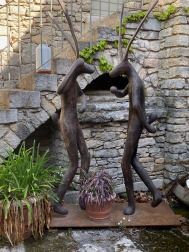 Lièvres dansant by Guy du Toit, 2018