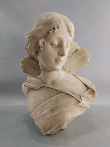 Carved Marble Sculpture Bust of a Woman - Early 20th Century