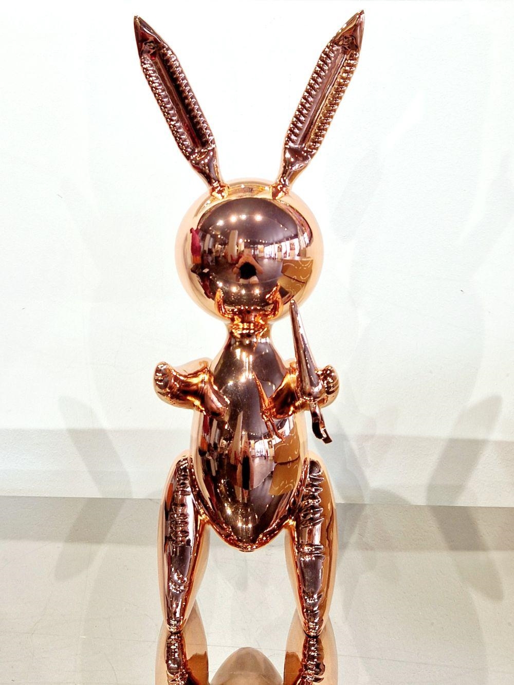 Editions Studio | Balloon Rabbit XL Rose Gold | MutualArt