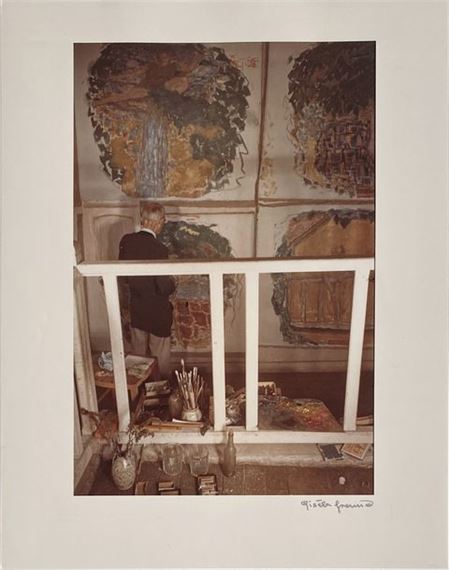 Gisèle Freund | Pierre Bonnard en train de peindre (1945) | MutualArt