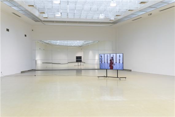 Something Is Burning - Kunsthalle Bratislava