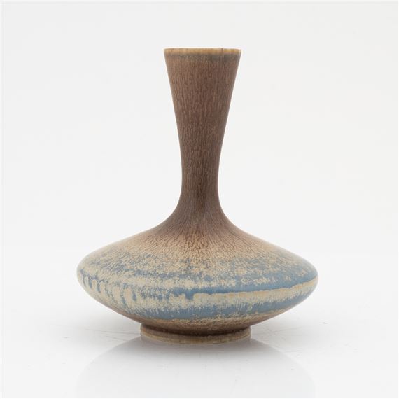 Sven Wejsfelt | Sven Wejsfelt, a stoneware vase, Gustavsberg