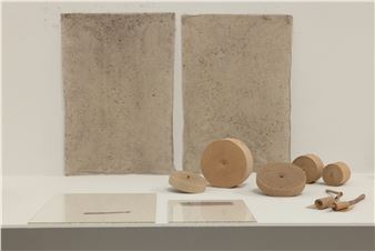 Ismaïl Bahri: Films - Grey Noise