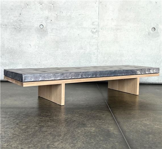 A “Bleischwer” bench, designed by Xaver Sedelmeier, - Xaver Sedelmeier