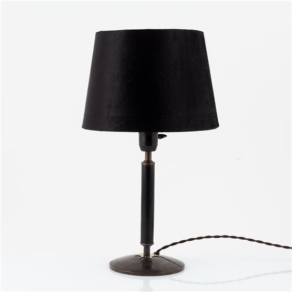 Harald Notini, a model '15124' table light, Arvid Böhlmarks Lampfabrik, 1930's.