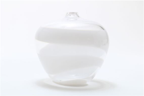 Vase - Charles Meaker