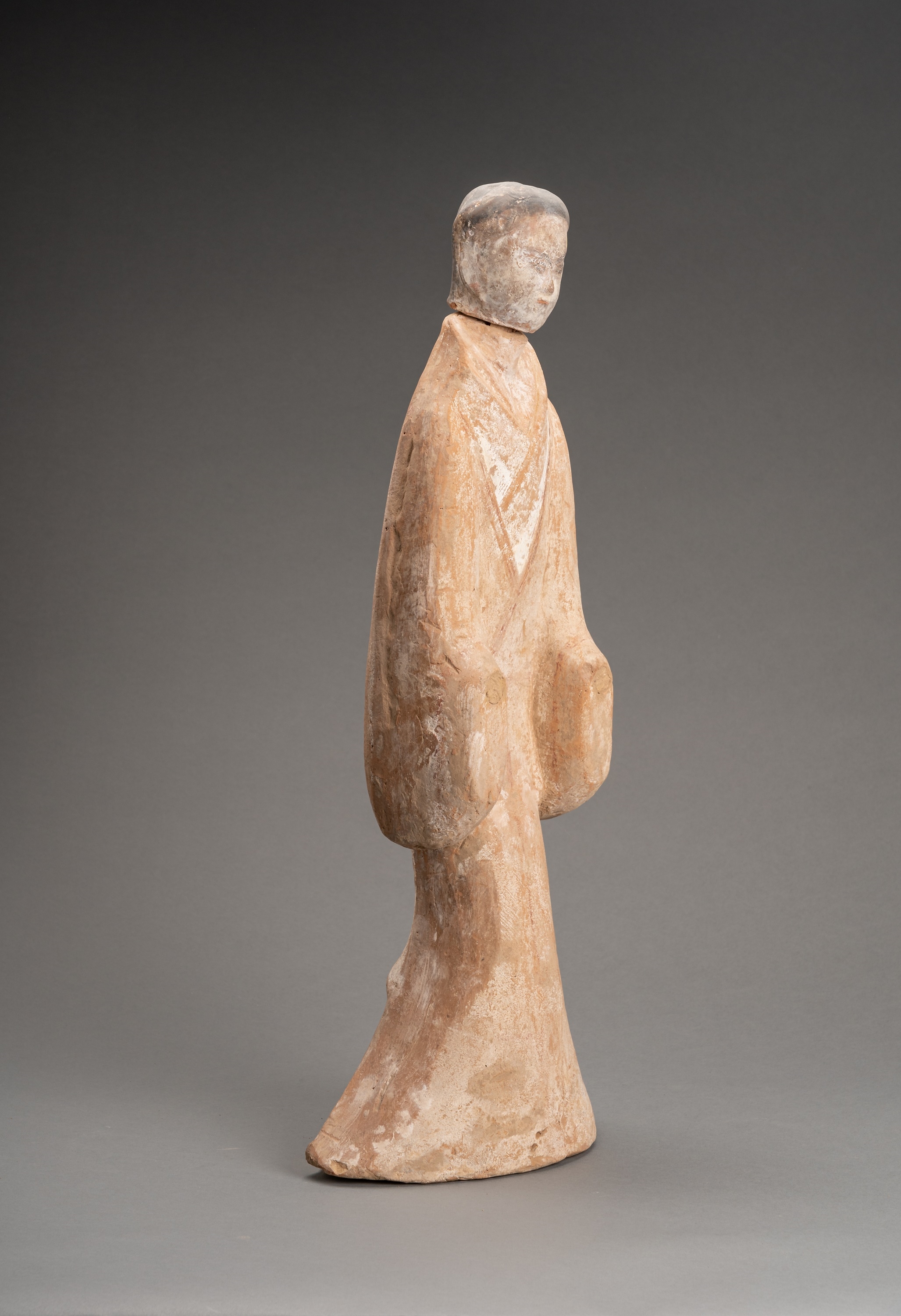 Han Dynasty | A PAINTED TERRACOTTA FIGURE OF A COURT LADY, HAN DYNASTY ...