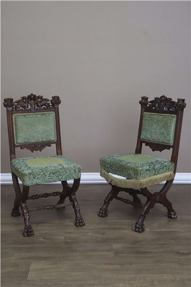 Paire de chaises by Victor Aimone, circa 1901