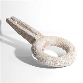 Sculptural Form - Camille Virot