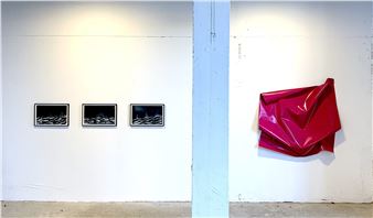New Horizons - Green On Red Gallery