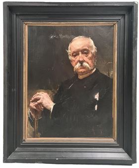Academic portrait representing a character of the French high society posing with dignity and wearing a legion of honor - Maurice Jeannin