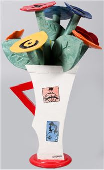 VASE OF FLOWERS - Robert Beau Kvenild