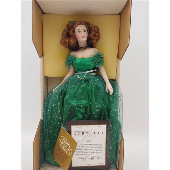 open lace back dress Amazon.com: Princess Diana of Wales in her Wedding Dress : Toys & Games main image 0