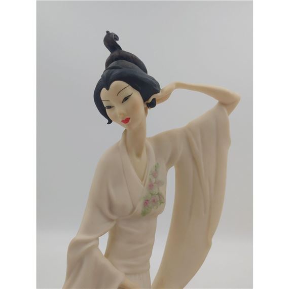 Giuseppe Armani | Giuseppe Armani Florence Figurine, Oriental Lady