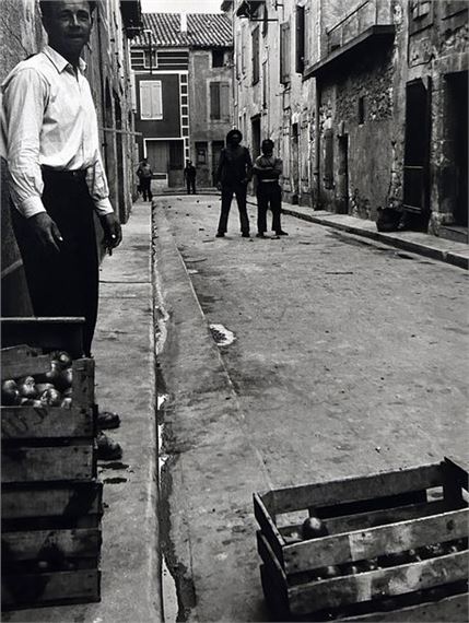 MIDI DE LA FRANCE Reportage on the overproduction of tomatoes by Louis Ingigliardi, August 1956
