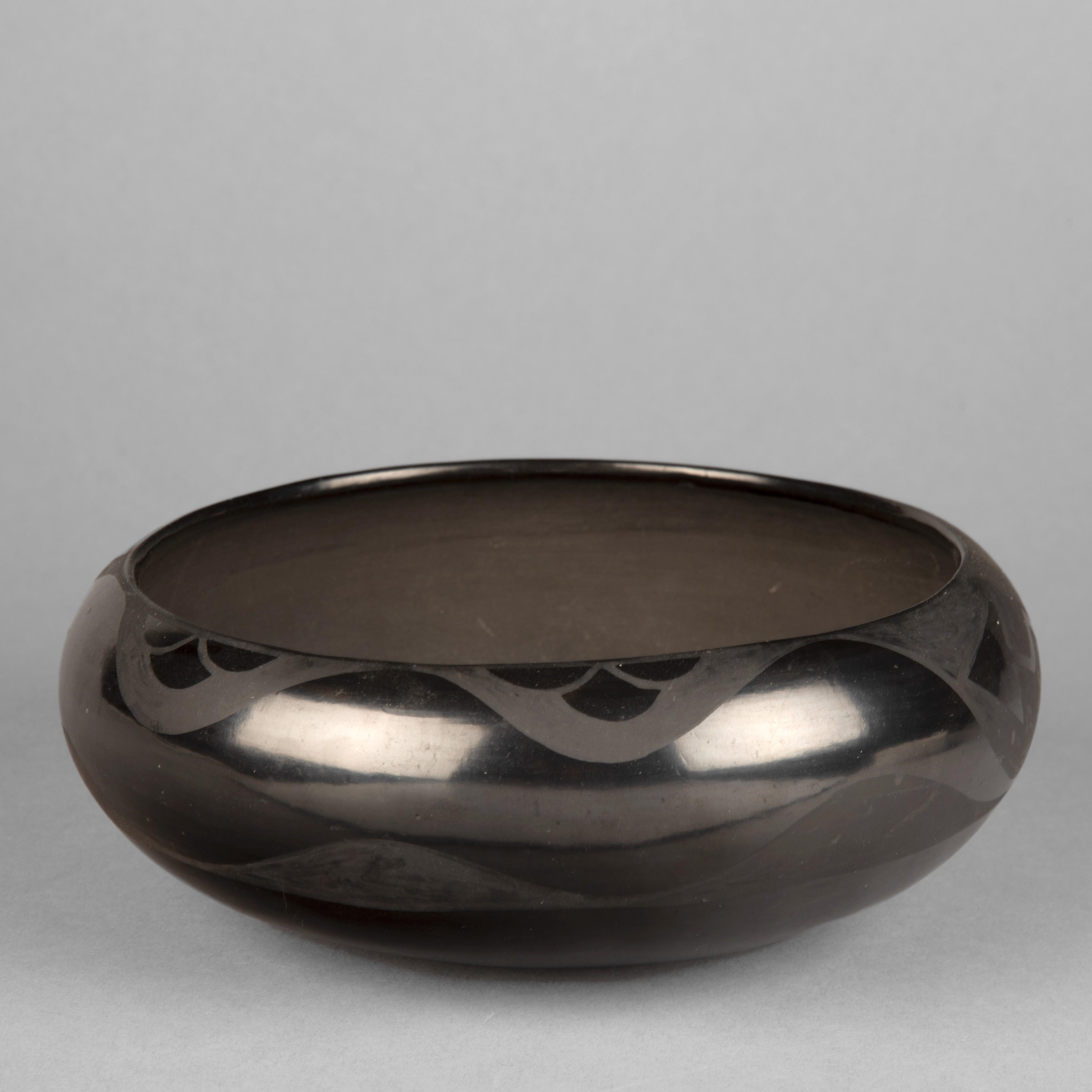 Artwork by Maria Montoya Martinez, Blackware Bowl, Made of clay