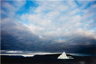 Overturned Berg 2006 - Camille Seaman