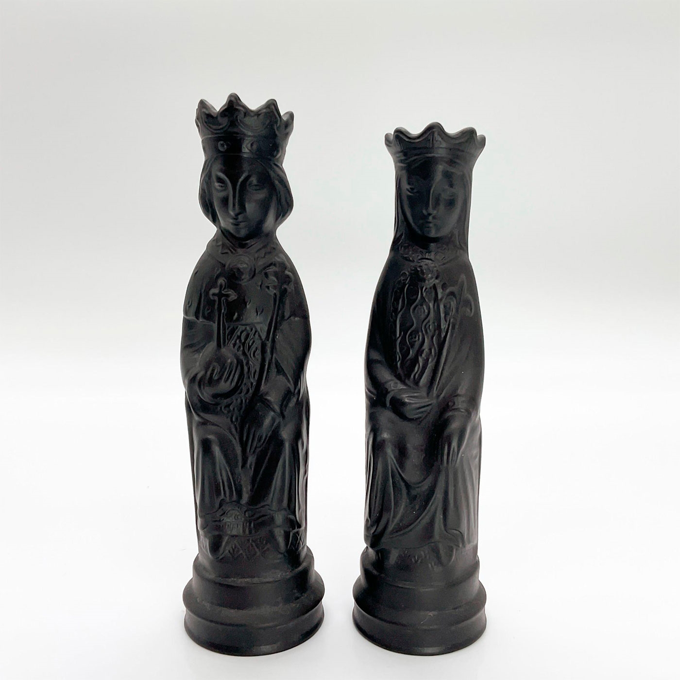 Arnold Machin | Pair of Wedgwood Black Basalt Chess Figures (1960 ...