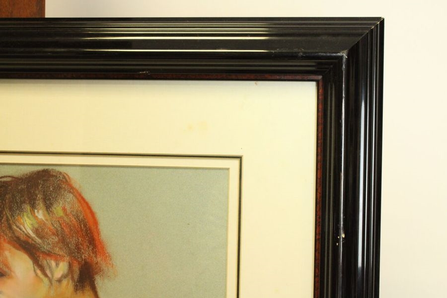 Artwork by Salvador González Olmedo, . "Young Woman with a Bouquet of Flowers" and "Young Woman with a Pink Skirt", Made of pastel drawings on paper