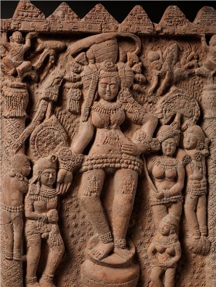A TERRACOTTA PLAQUE DEPICTING A MOTHER GODDESS, EASTERN INDIA, CHANDRAKETUGARH, C. 1ST CENTURY BC TO 1ST CENTURY AD - Indian School, 1st Century