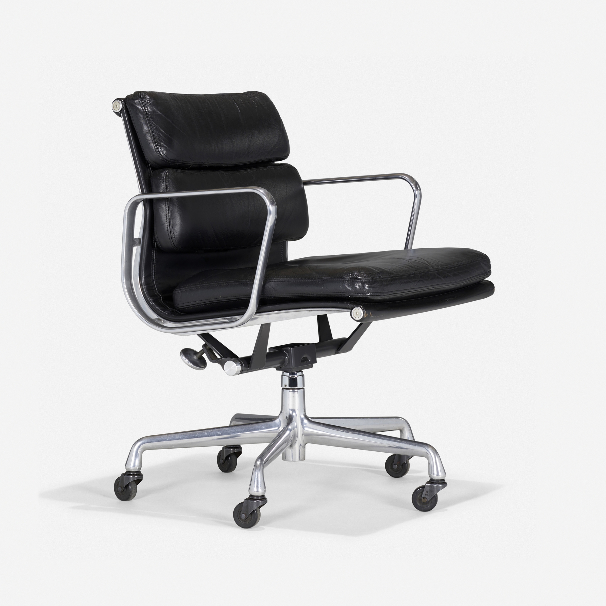 Charles & Ray Eames Soft Pad Management chair (Circa 1995) MutualArt