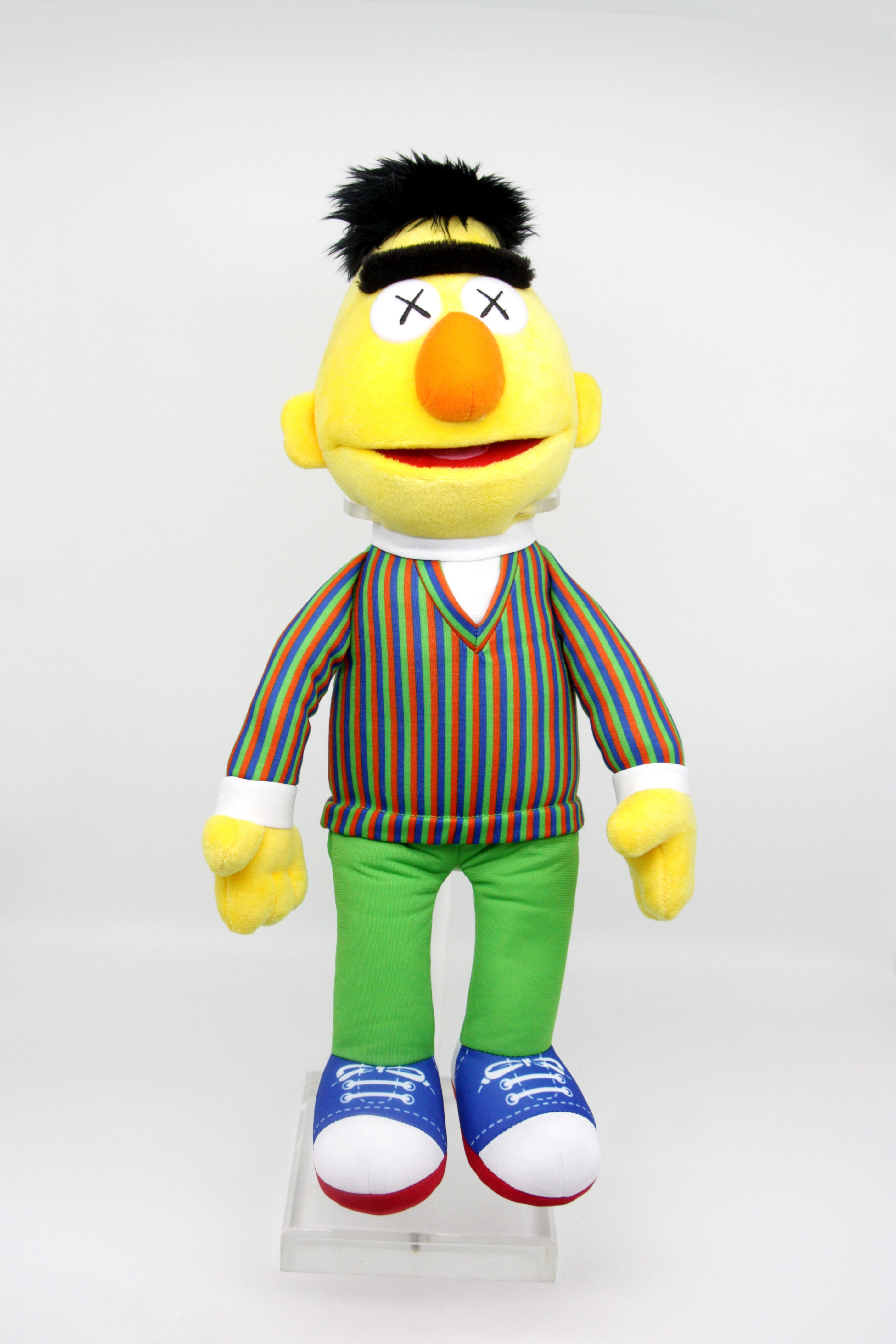 KAWS | KAWS | Sesame Street - A Complete Set of Five Plush Toys 