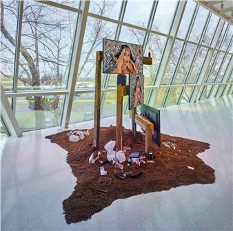 What Is Hospitality in an Era of Crises?