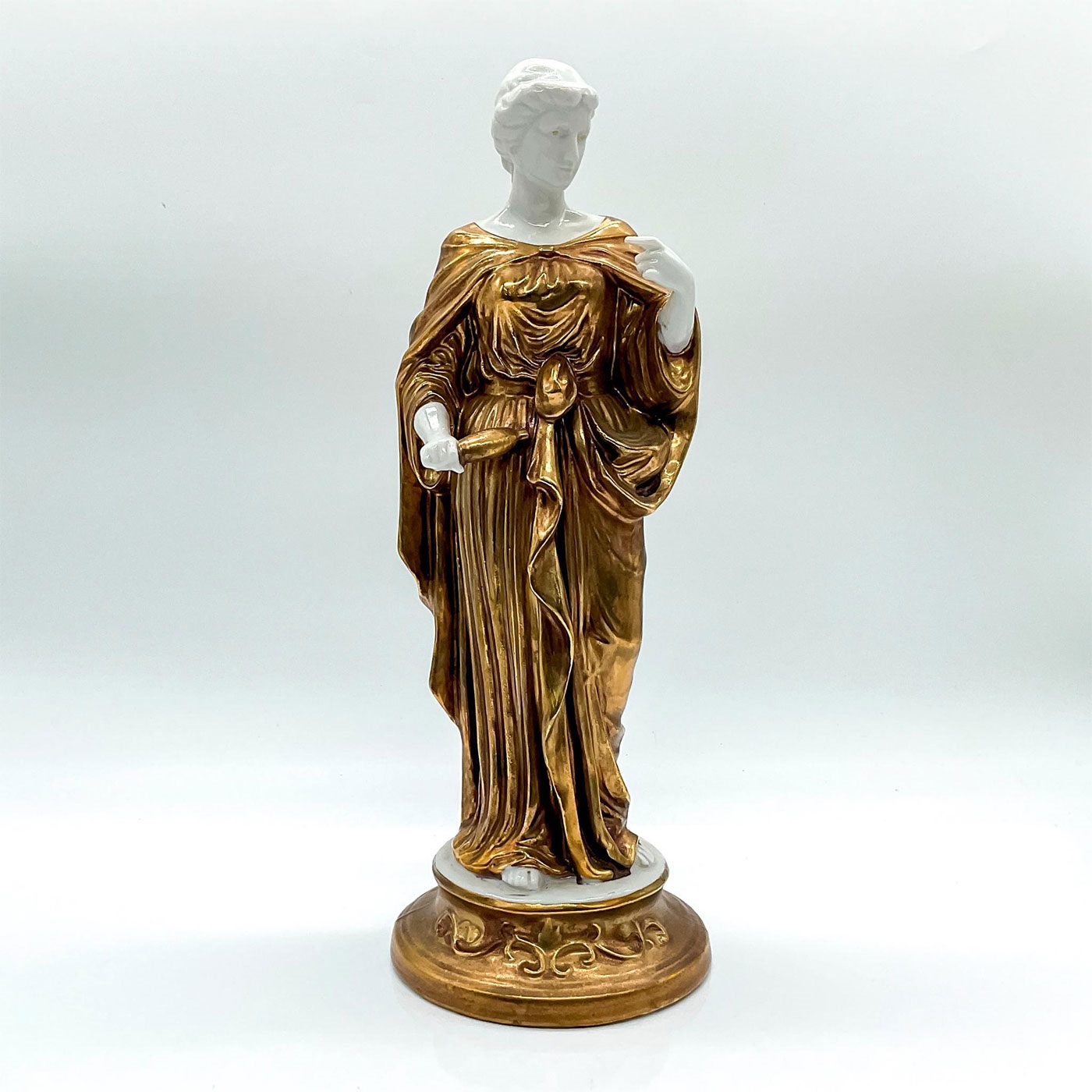 https://media.mutualart.com/Images/2023_02/19/08/085404677/andrea-sadek-greek-golden-statuette--lac-PLNII.Jpeg?w=480