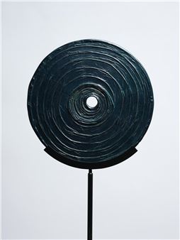 Akari Burunzu Emerald - Natalie Guy