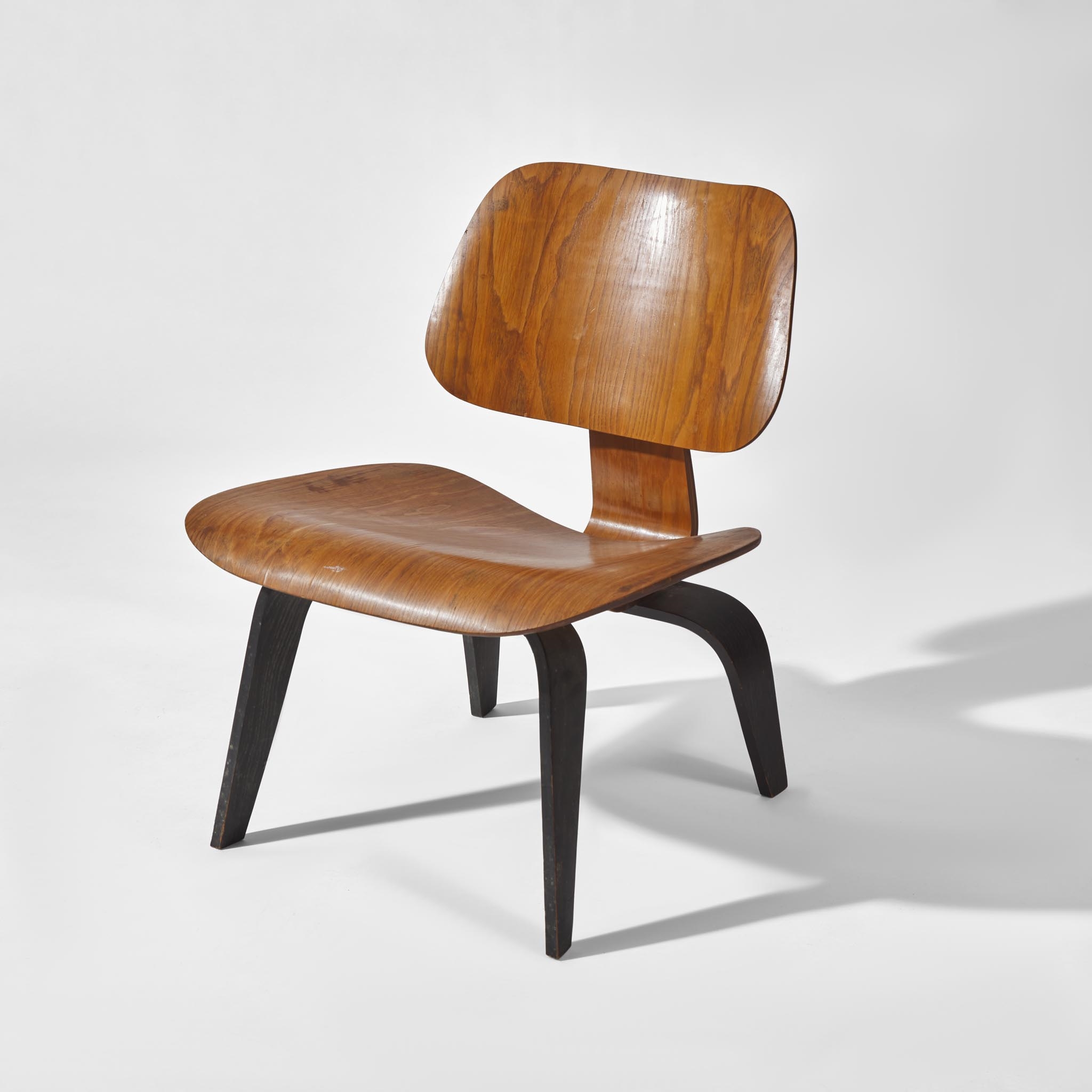 Ray Eames | Early LCW Chair, Evans Products Company/Herman Miller, USA ...