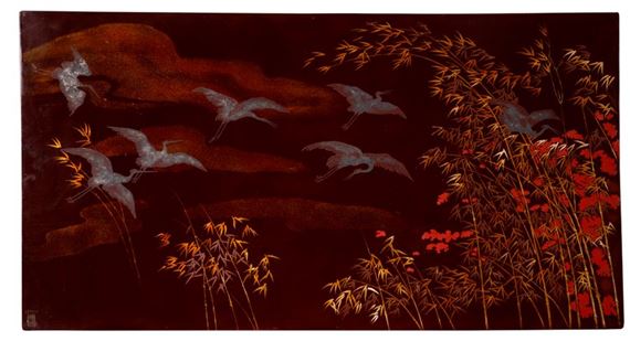 Lacquer with gold highlights by Le Thy