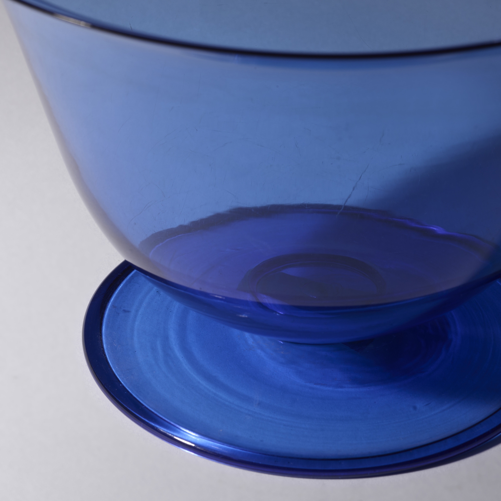 Artwork by Vittorio Zecchin, Soffiato bowl, model 1462 V / 5018 MVM, Made of glass