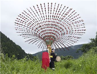 Charles Fréger: Yokainoshima - Galerie Wouter Van Leeuwen