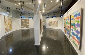 Alejandra Icaza: Hanging Fleurs - Galería Blanca Soto