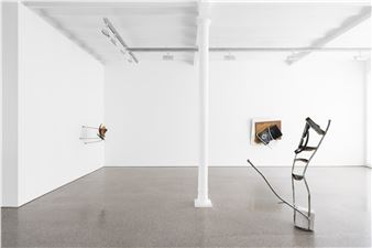 Johannes Esper: I Picked Up The Pieces - Galerie Greta Meert