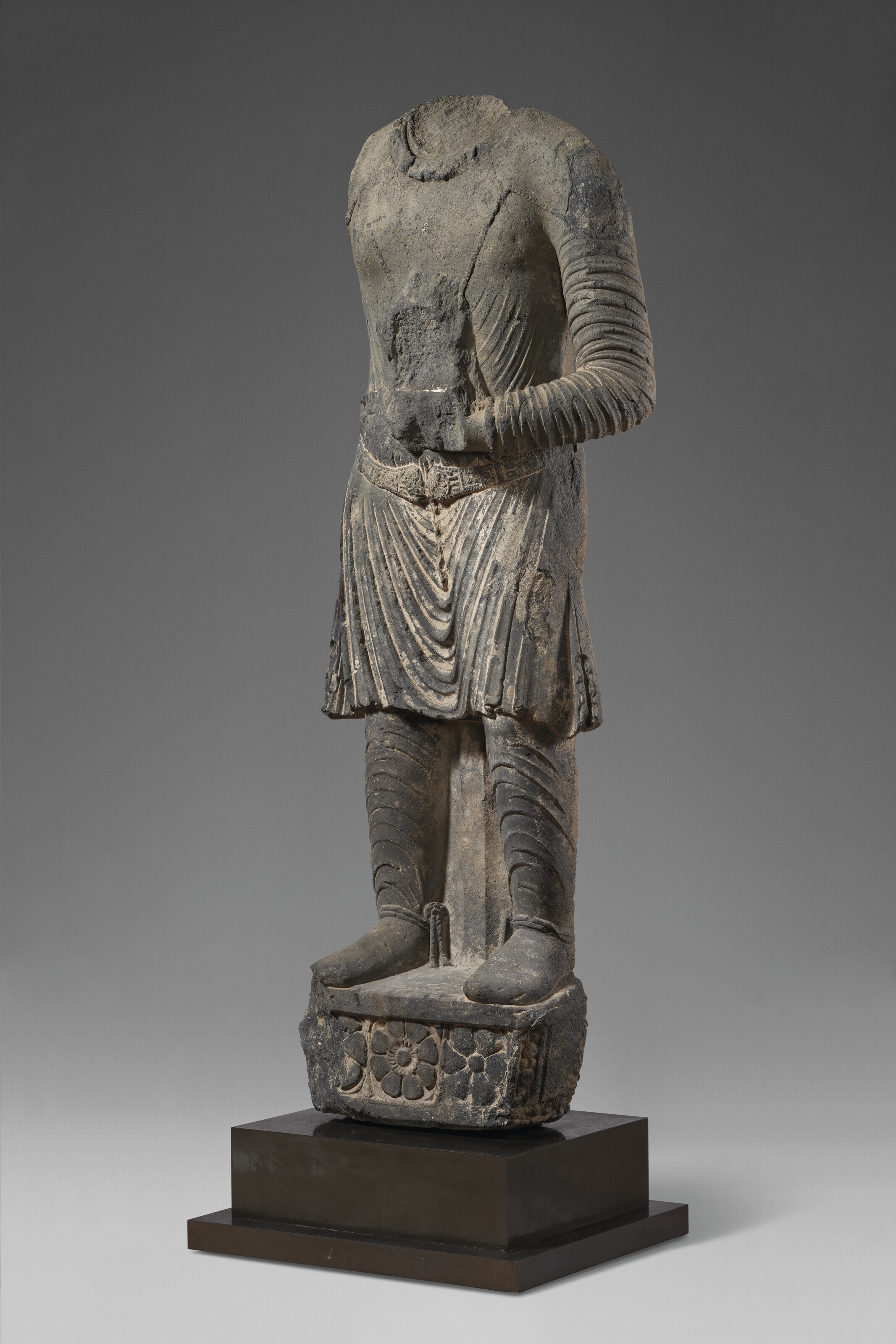 Gandharan School, 4th Century | A VERY RARE AND MONUMENTAL GREY SCHIST ...