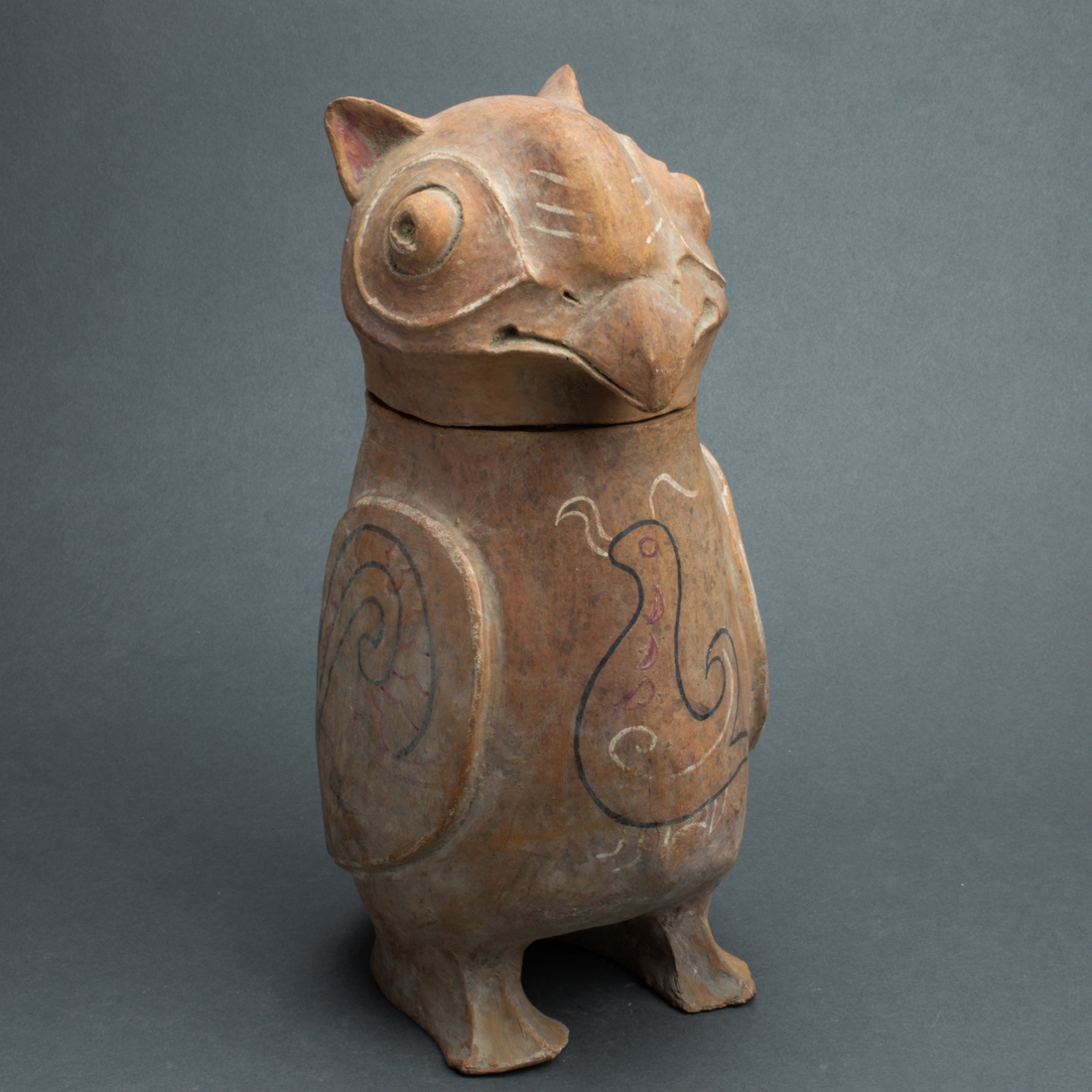 Han Dynasty | Han dynasty painted pottery owl-form container | MutualArt