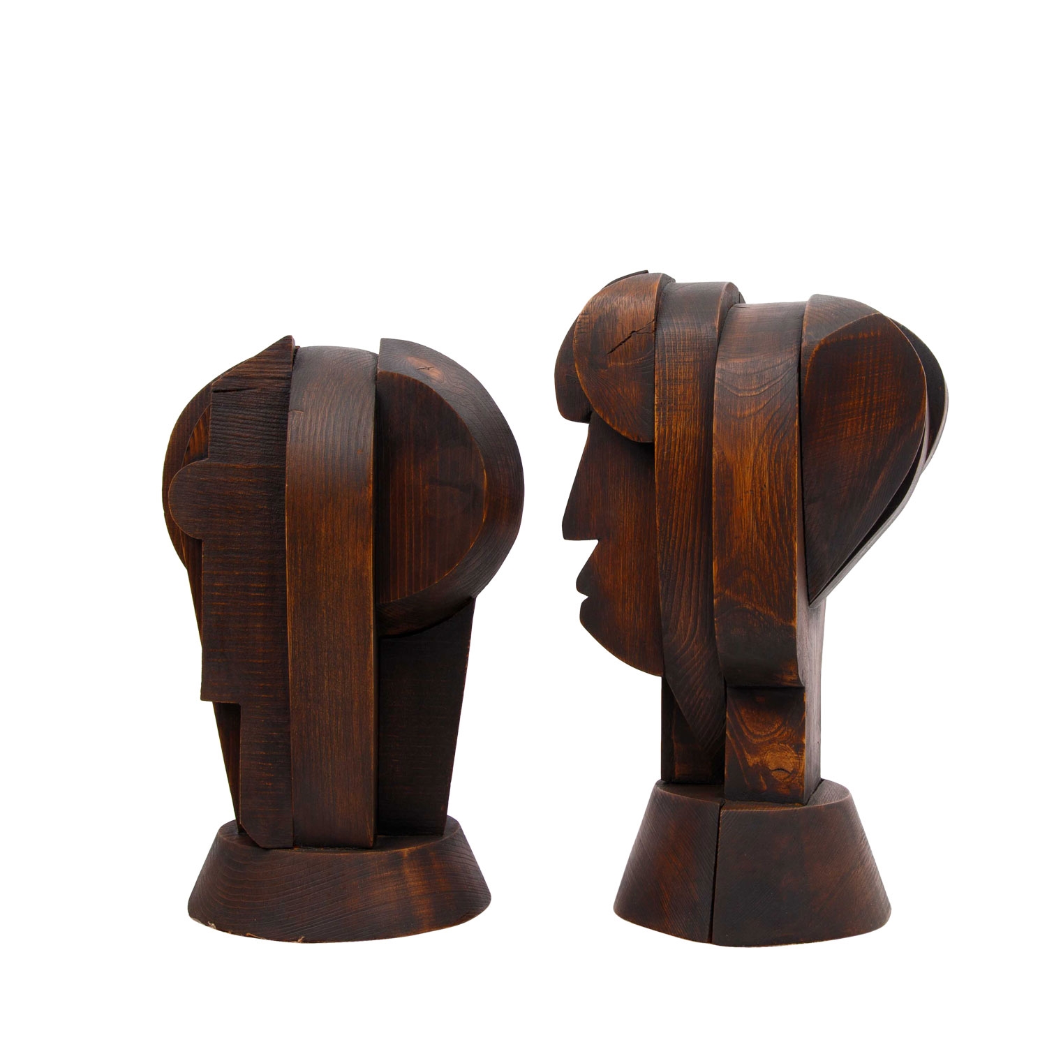 Atelier Boulogne | 2 cubist figures | MutualArt