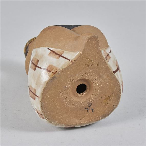 Lisa Larson | Skulptur, Amalia ur serien ABC-flickor | MutualArt