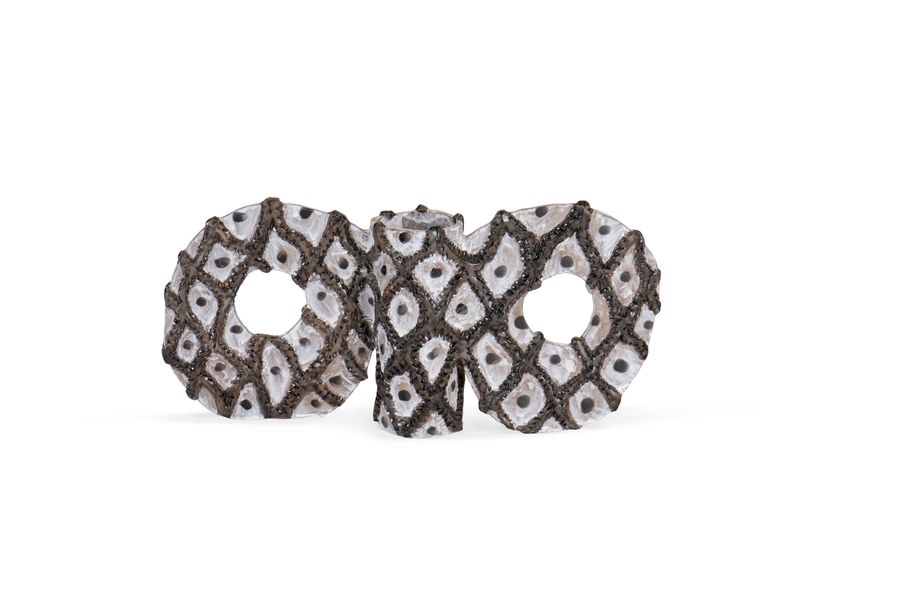 Artwork by Alice Gavalet, Vase aux grandes oreilles, Made of Ceramic