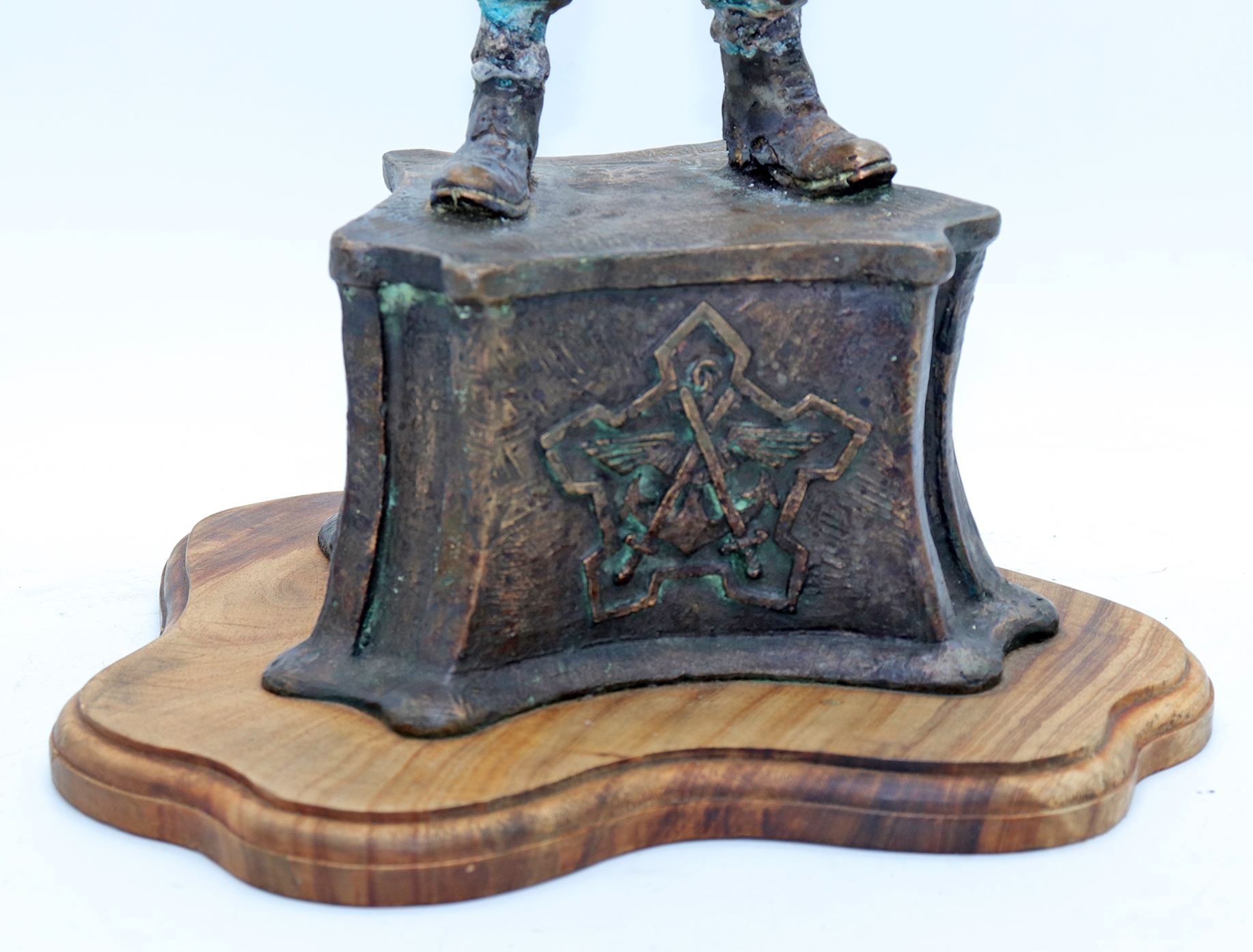 Artwork by Phil Minnaar, Extremely rare bronze statue of S.A.D.F. Border War trooper, Made of bronze