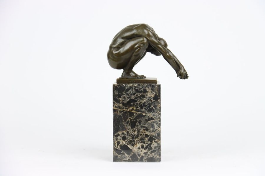 Milo Martin | The dive | MutualArt