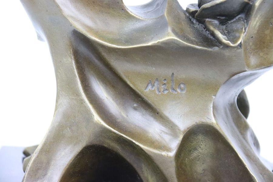 Milo Martin | The exchange of the rings | MutualArt