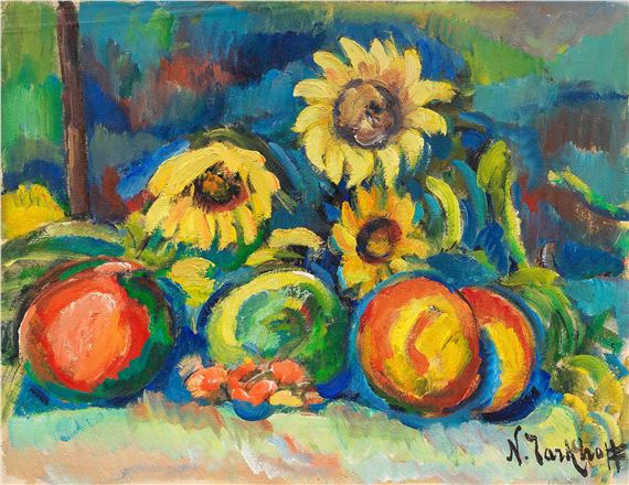 Nature morte aux fruits et aux tournesols by Nikolai Alexandrovich Tarkhoff, Painted circa 1920-1925