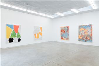 Negar Ghiamat: If I Were A Sun - Kristof De Clercq Gallery