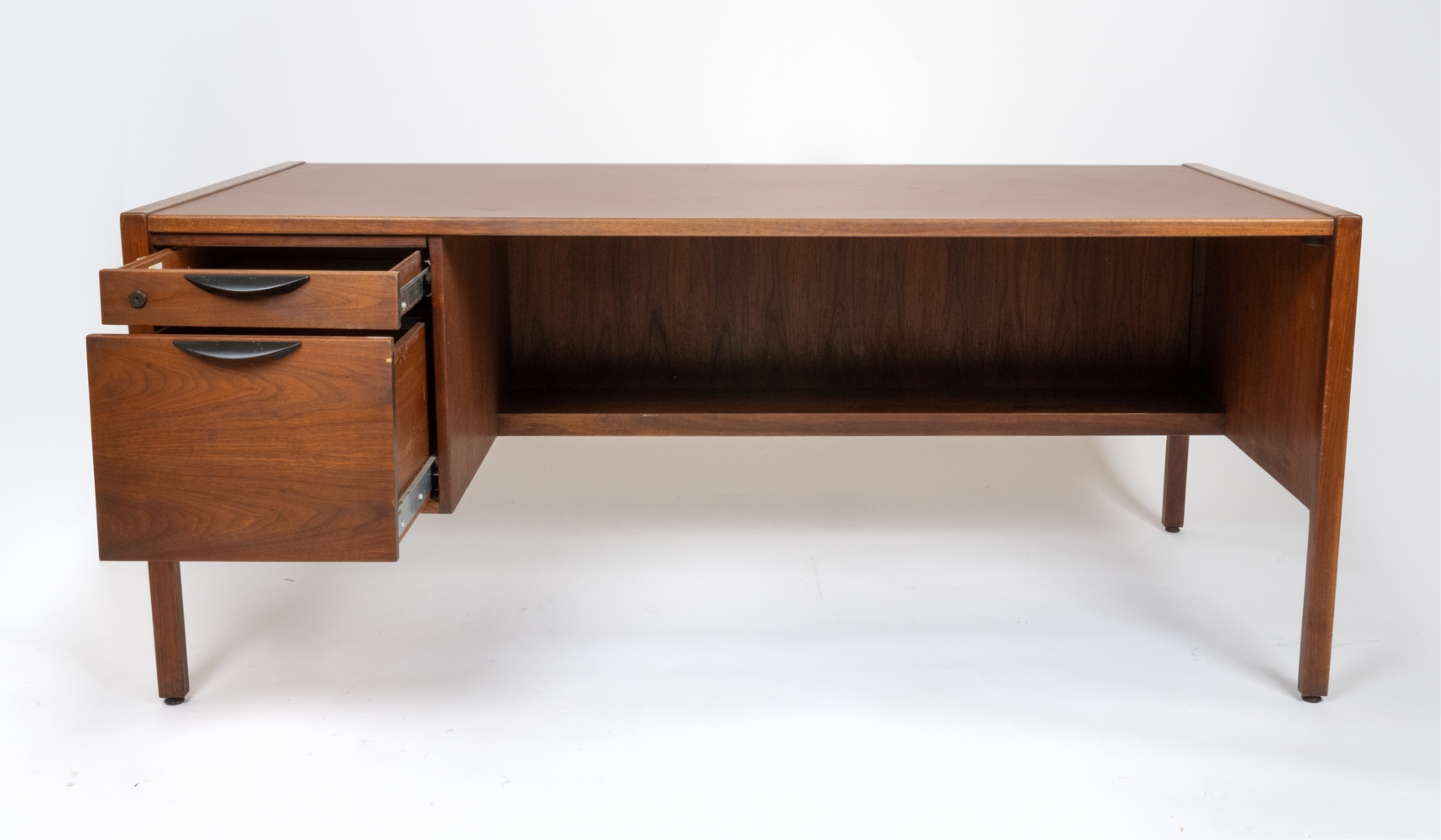 Jens Risom | JENS RISOM GROUP 9 WALNUT EXECUTIVE DESK | MutualArt