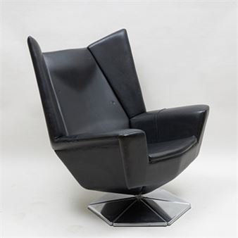 Fåtölj - Voitto Haapalainen